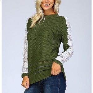 NWT Boutique Lace Sleeve Sweater
